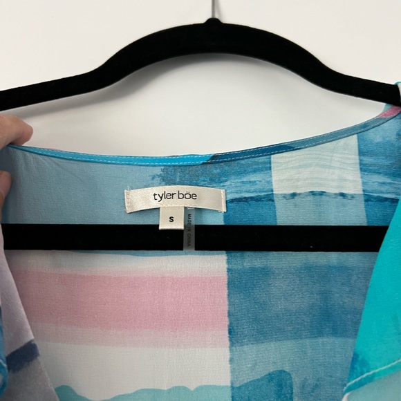 Tyler Boe beautiful watercolor dress - Picture 3 of 3